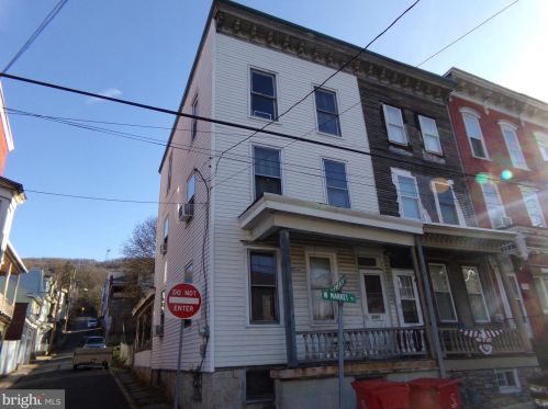 1101 Market St, Primrose, PA 17901-2820