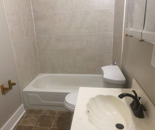 4570 Hamilton Ave, Cincinnati OH  45223-1777 exterior