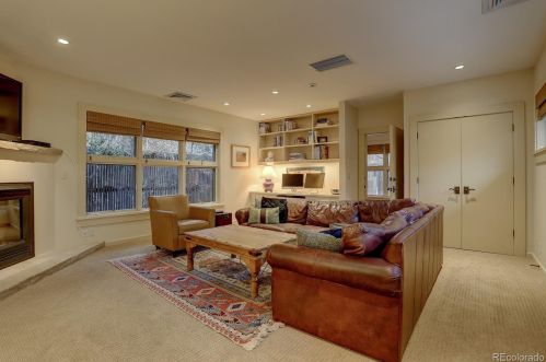 2475 Jackson St, Denver CO 80210-5638 exterior