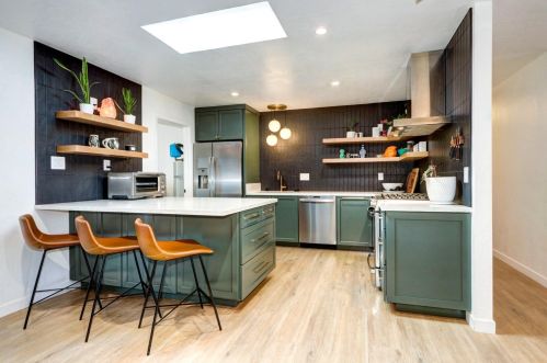 5568 Brooks Ave, Loomis CA  95650-9204 exterior