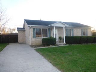 709 Barefoot Dr, Versailles, KY 40390-1438