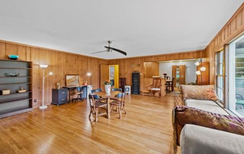 2319 Houston Pl, Denton, TX 76201-3714