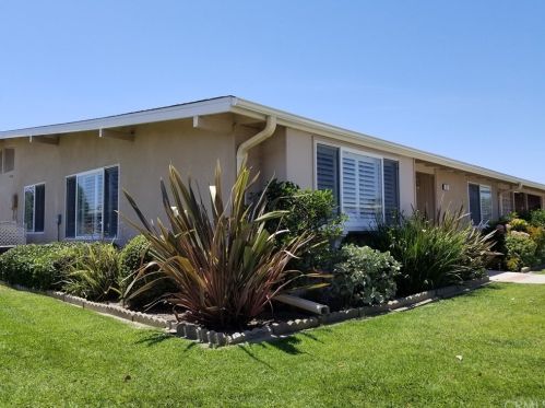1660 Tam Oshanter Rd, Seal Beach, CA 90740-8503