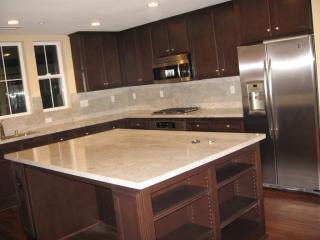16 Playa Cir, Laguna Beach CA  92656-1621 exterior