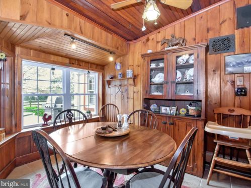 251 Bancroft Rd, Kennett Sq PA  19348-2292 exterior