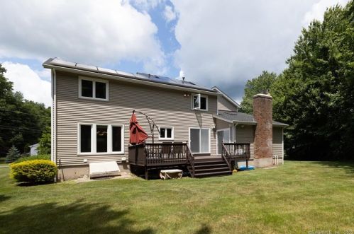 20 Del Prado Dr, Bristol CT  06010-2333 exterior