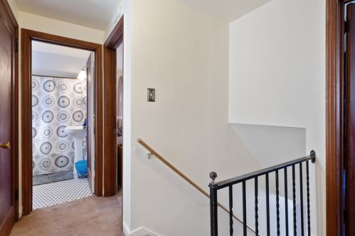 2914 Brentwood Ave, Pittsburgh PA  15227-2528 exterior