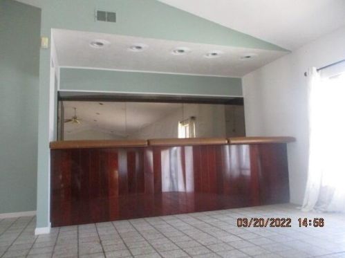 1855 Beacon St, Washington Ch OH  43160-1759 exterior