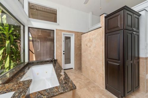 552 Lake Ave, Altamonte Springs FL  32701-3639 exterior