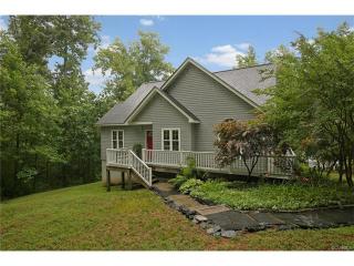 3841 Stowe Dr, Richmond, VA 23234-3066