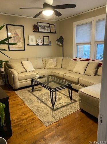 18 Haseco Ave, Rye Brook NY  10573-3906 exterior