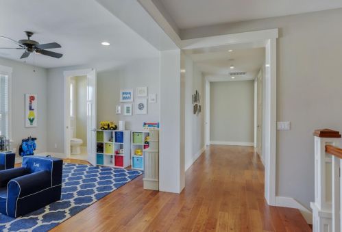 10817 Goldsborough Cir, Valley Home CA 95361-7649 exterior