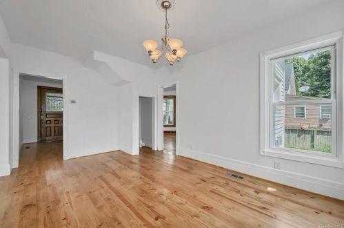 81 Union St, Montgomery NY  12549-1324 exterior