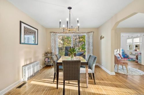 50 Park Ln, White Plains NY  10604-1140 exterior