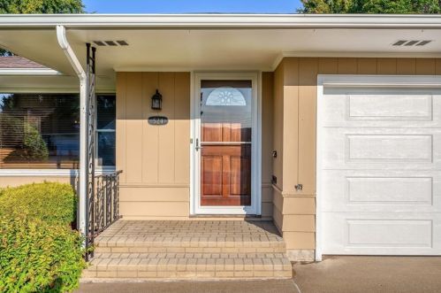 524 Macarthur Ave, Eau Claire, WI 54701-6443