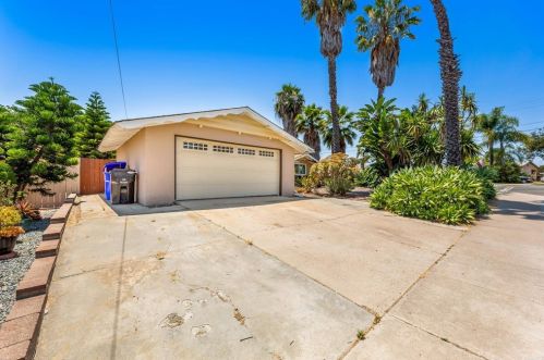 4390 Rolfe Rd, San Diego, CA 92117-3832