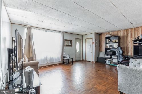 1530 Summit St, Boothwyn, PA 19061-4339