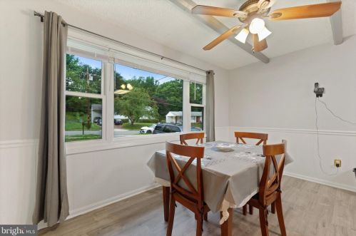 8813 Sylvania St, Lorton VA  22079-1612 exterior