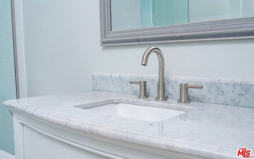 110 Arbor St, Long Beach, CA 90805-6815
