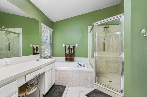 3202 Coconut Grove Rd, Land O Lakes FL  34639-6735 exterior