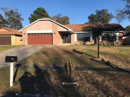 1835 Lake Hill Cir, Orlando, FL 32818-8943