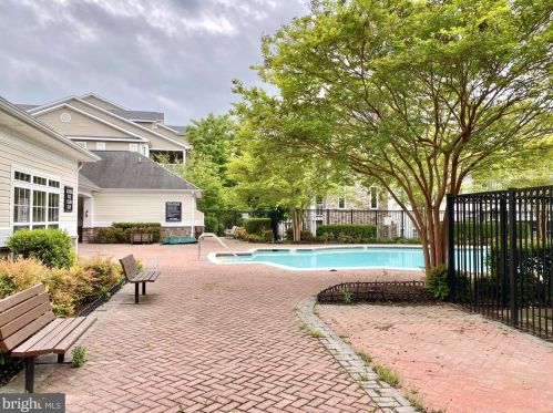 501 Sunset View Ter, Leesburg VA  20175-6197 exterior