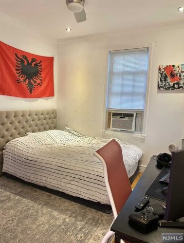 214 Columbus Pl, Cliffside Park NJ  07010-1006 exterior