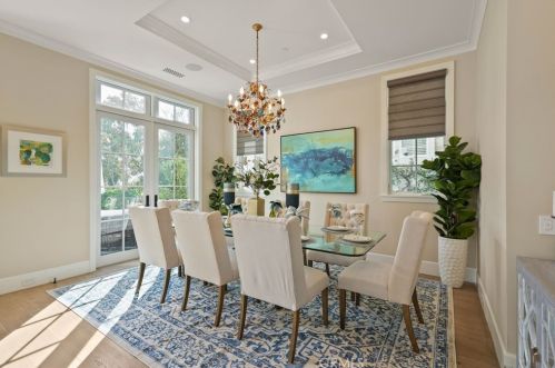 2691 Crestview Dr, Newport Beach CA  92663-5626 exterior