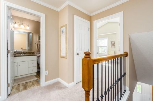 1180 Weeping Willow Ct, Blacklick OH  43004-5013 exterior