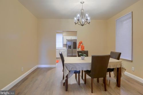 1205 Walnut St, Harrisburg PA  17103-2238 exterior