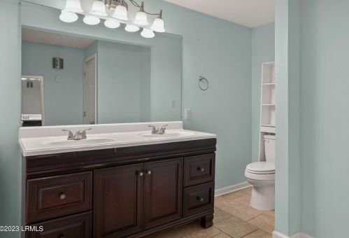 217 Burroughs Ave, Beaufort SC  29902-5307 exterior