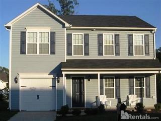 5643 Harrington Village Dr, Winston Salem NC  27105-9140 exterior