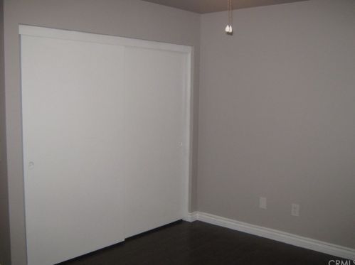 2003 Sage Tree Rd, Colton CA  92324-8465 exterior