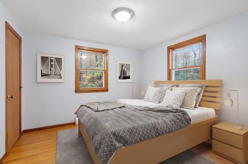 28 Phillipswood Rd, Sandown NH  03873-2427 exterior