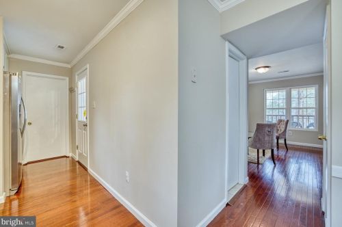 305 Harrison Cir, Locust Grove VA  22508-5256 exterior