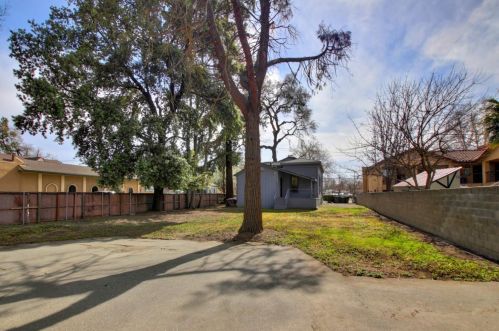 913 Court St, Woodland CA  95695-3520 exterior