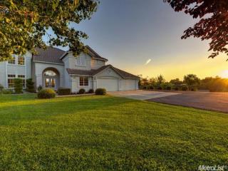 6656 Butler Rd, Penryn, CA 95663-9651