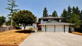 12910 186 Pl, Seattle WA  98058-8027 exterior