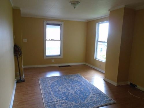 352 Beaver St, Leetsdale PA  15056-1106 exterior