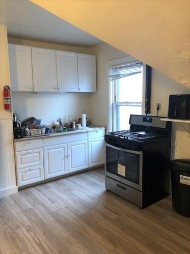 9 Preston St, Providence RI  02906-3910 exterior