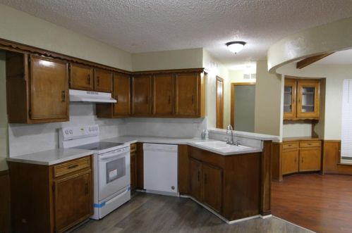 4331 Cinnabar Dr, Dallas TX  75227-1709 exterior