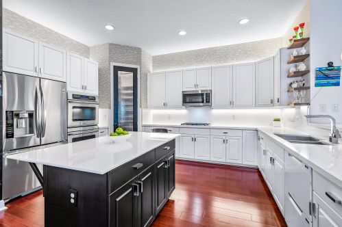737 Sandy Point Ln, West Palm Beach, FL 33410-3427