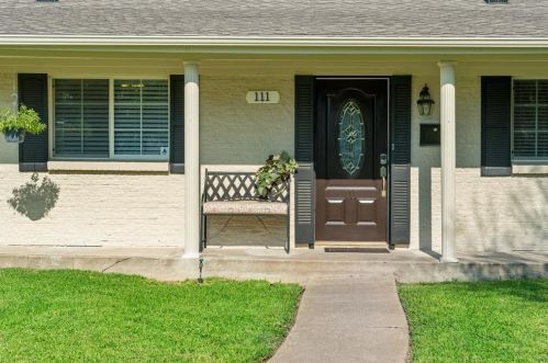 111 Briarcrest Dr, Richardson TX  75081-0043 exterior
