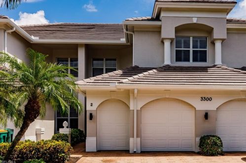3300 Hamlet Dr, Naples, FL 34105-6627