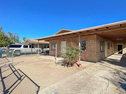 1944 Robson Cir, Bullhead City AZ  86442-4765 exterior