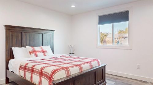 3944 Llano Rd, Santa Rosa CA  95407-6435 exterior