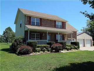4043 Buck Rd, Clarksville, TN 37043-1220