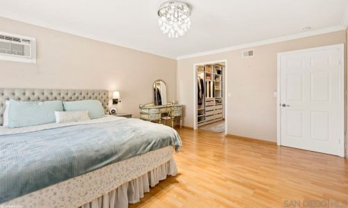 11122 Avenida Del Gato, San Diego CA 92126-1740 exterior