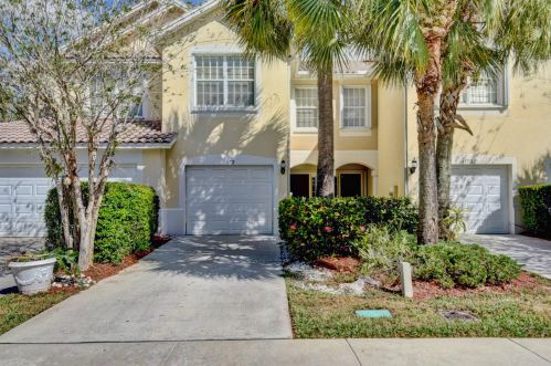 1172 Pinewood Lake Ct, West Palm Beach, FL 33415-1521
