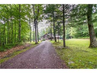 1262 Kentuck Rd, Ohiopyle, PA 15470-1360